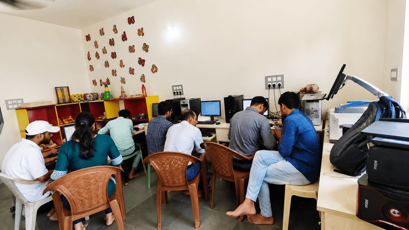 CCC & CCC+ Training Dhoraji — students at computer workstations
